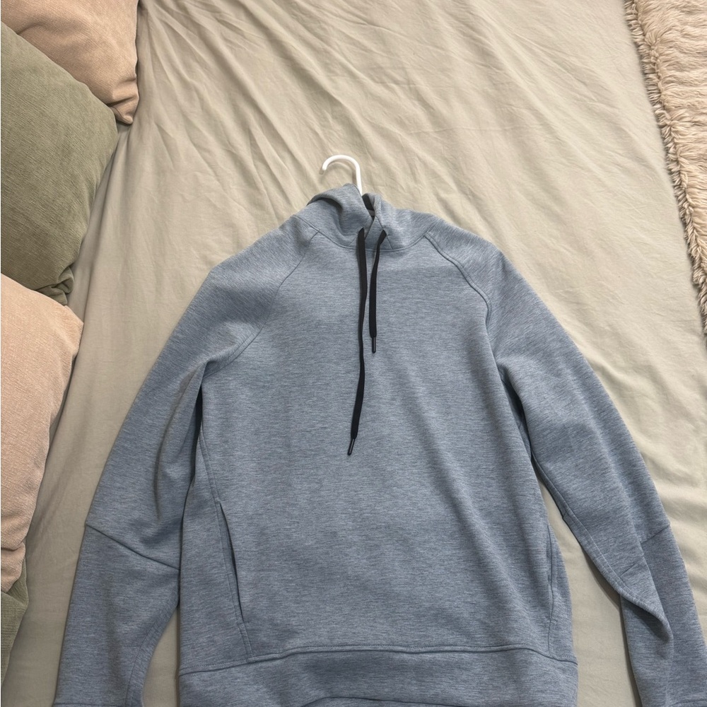 Men’s light blue Kenneth Cole active hoodie (size small)